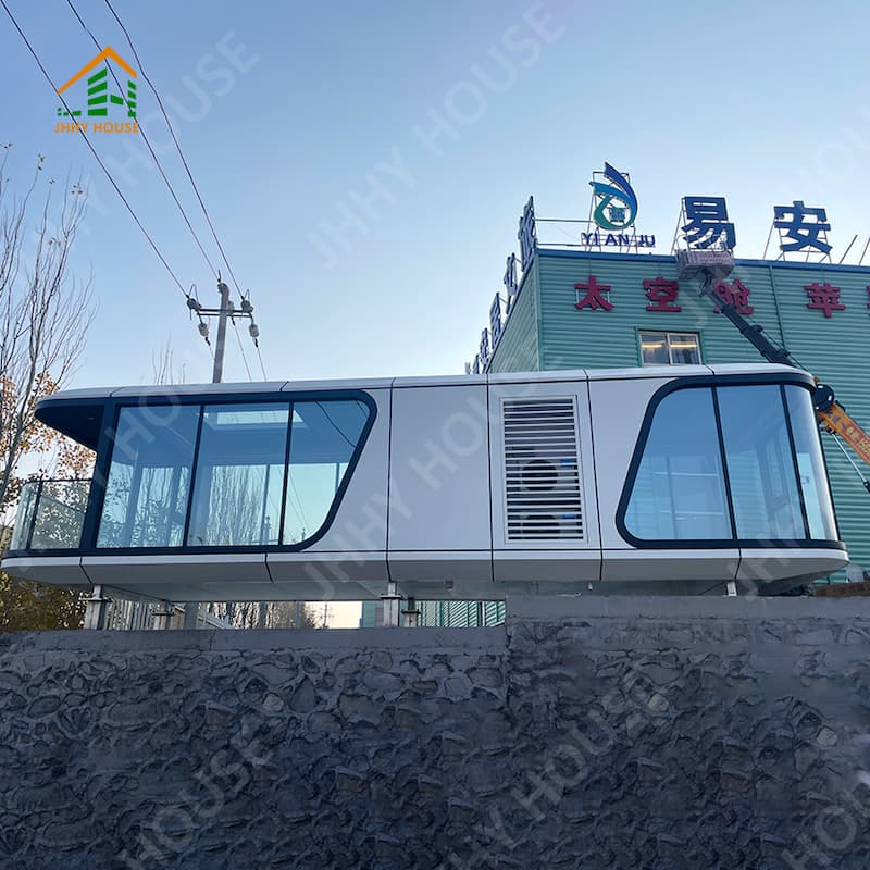 Two-Bedroom Capsule House for Resort Use
